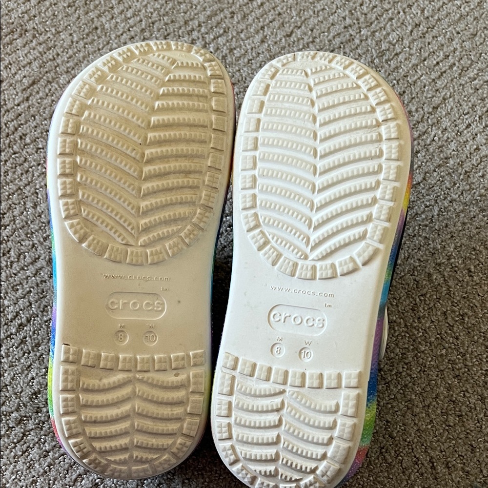 CROCS Size 10 Womens Platform Black Clog with Rainbow Tie-Dye Accents - Picture 4 of 7